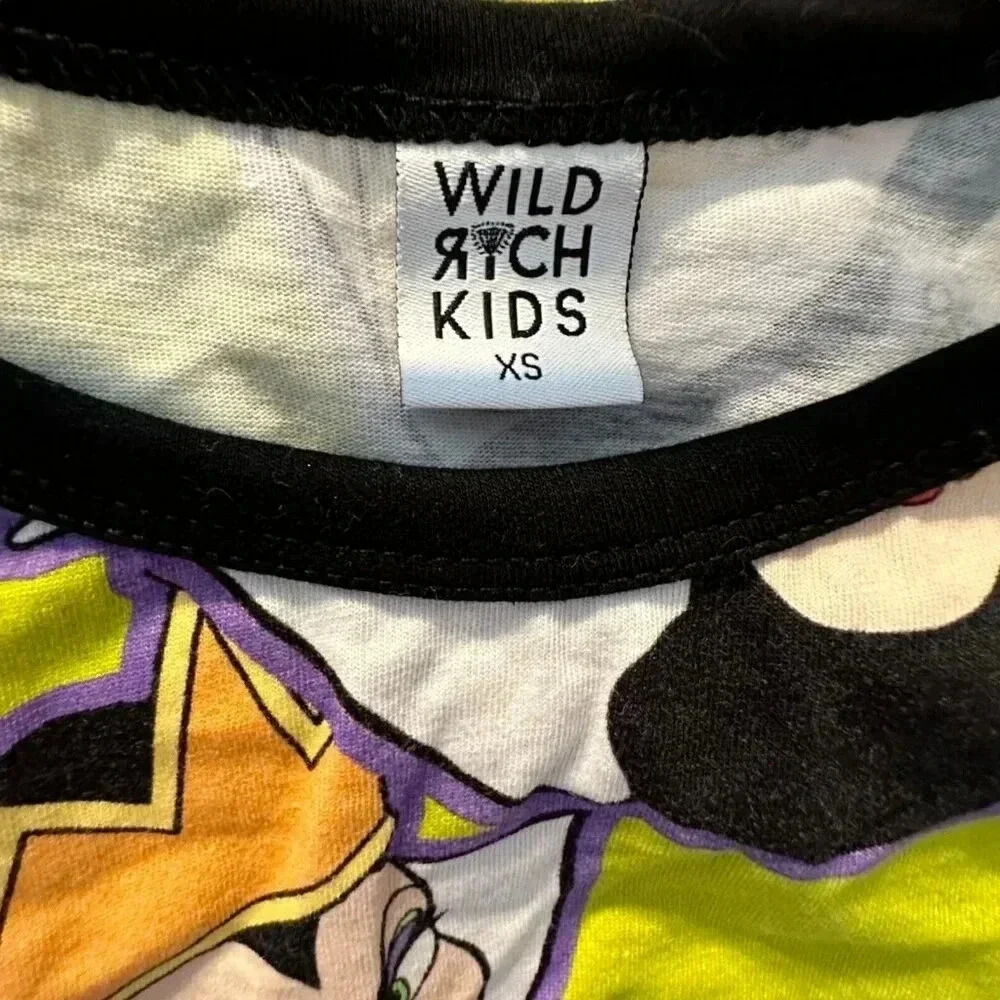 Wild Rich Kids T-Shirt Adult size XS Disney Evil Queen print short sleeve - Picture 6 of 7